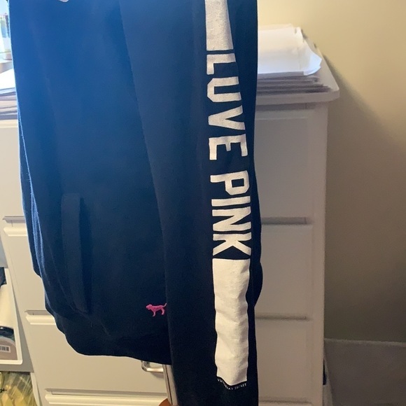 PINK Victoria’s Secret black 1/4 zip with pocket - Picture 4 of 9